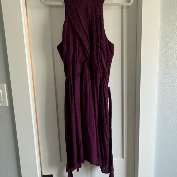 Cross-Neck LOFT flowy Dress, size 6 - Picture 3 of 4